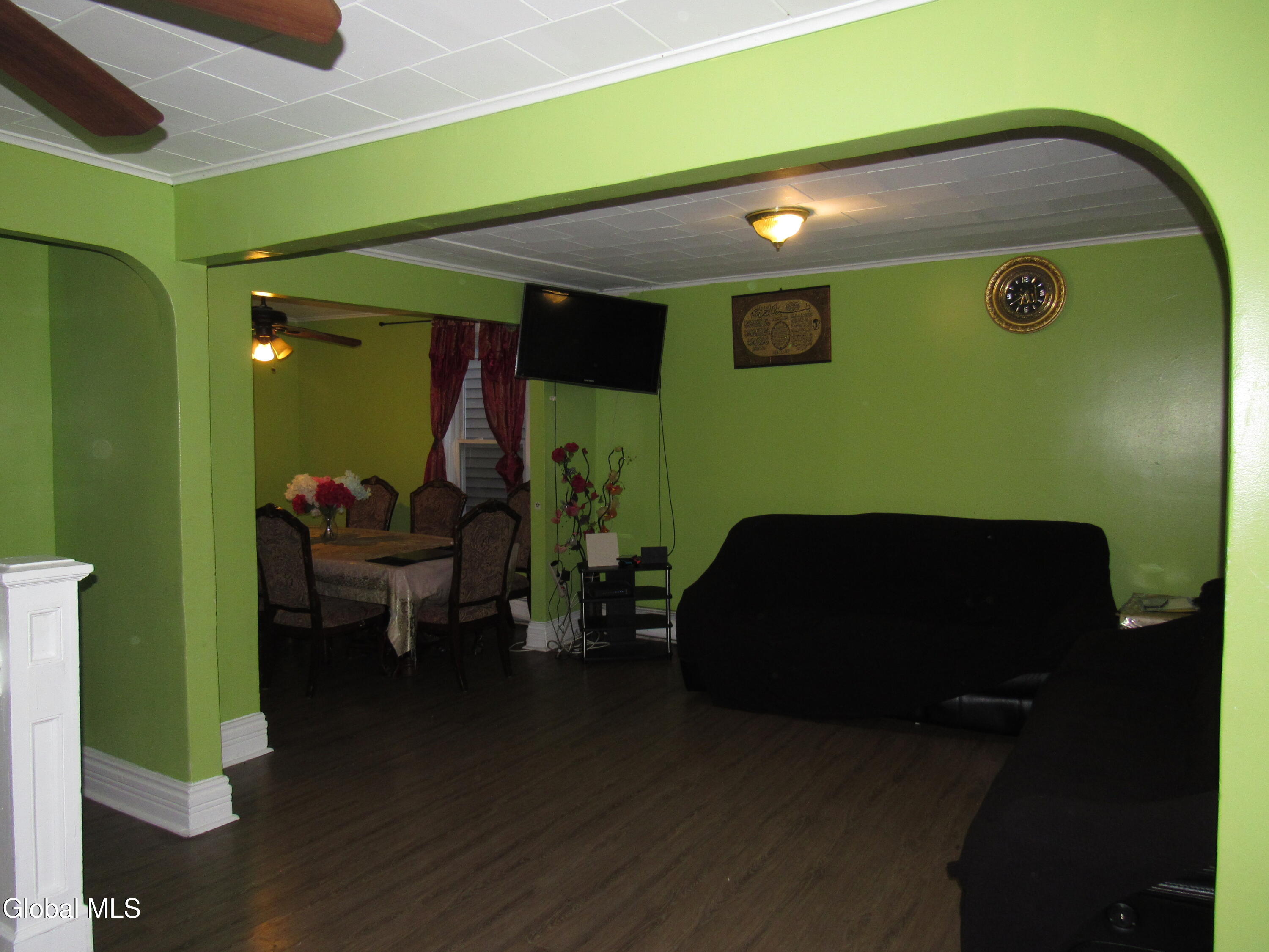 287 Broadway Menands NY 12204