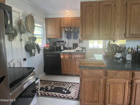 675 Creek Road Crown Point NY 12928