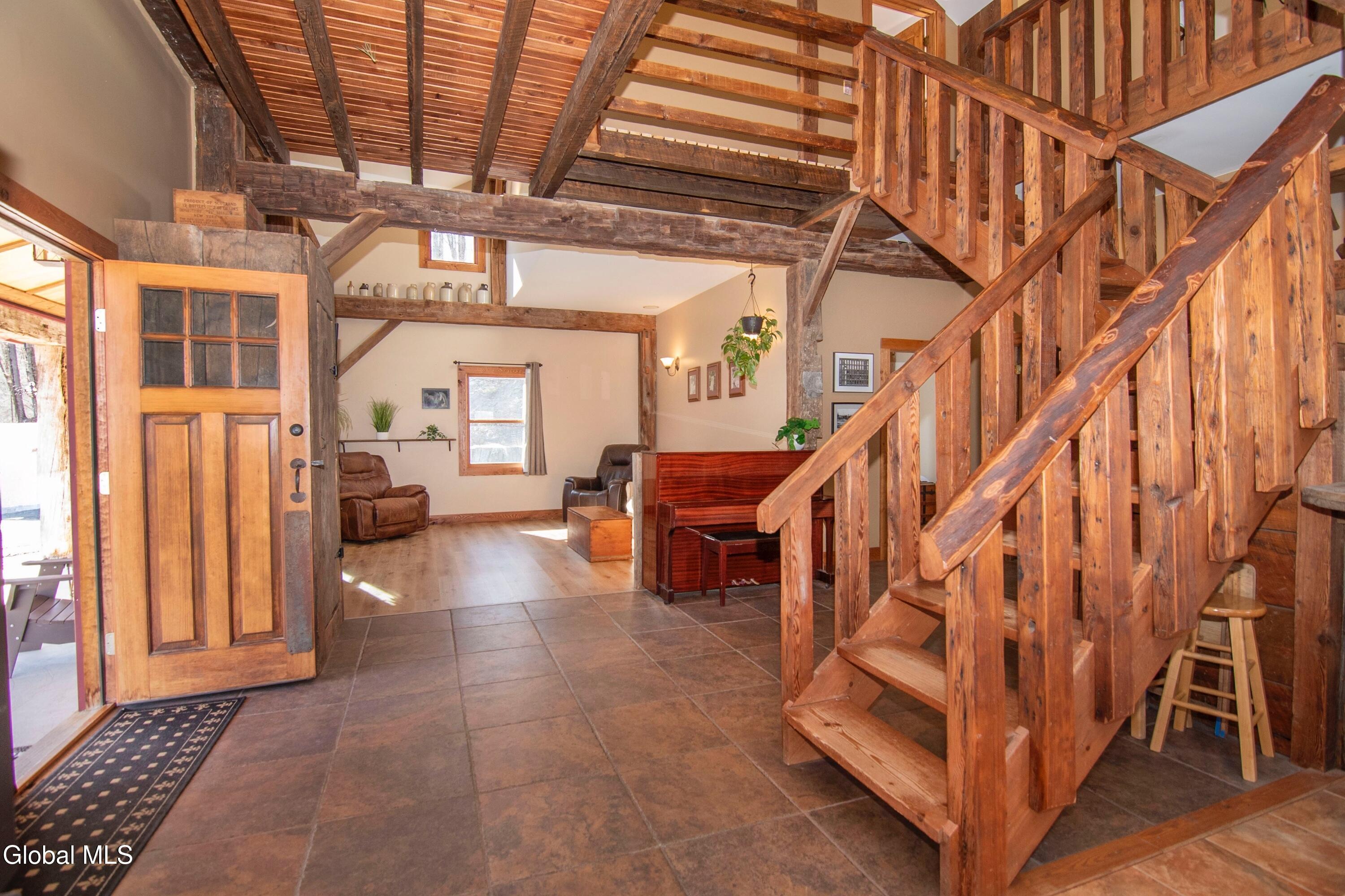 68 Red Gate Lane Shushan NY 12873