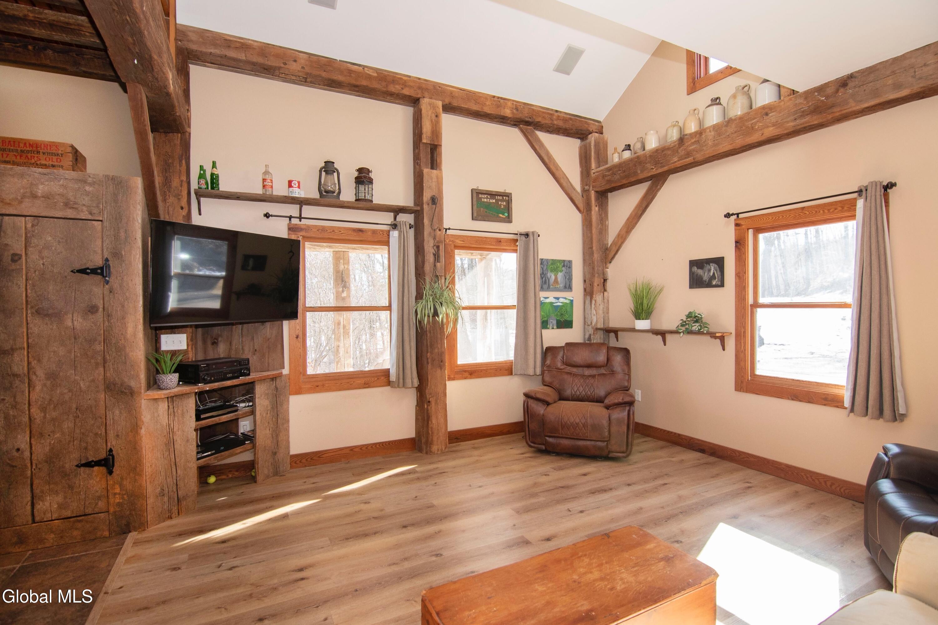 68 Red Gate Lane Shushan NY 12873