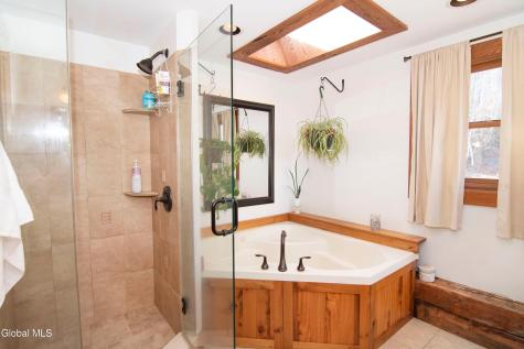 68 Red Gate Lane Shushan NY 12873
