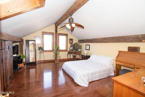 68 Red Gate Lane Shushan NY 12873