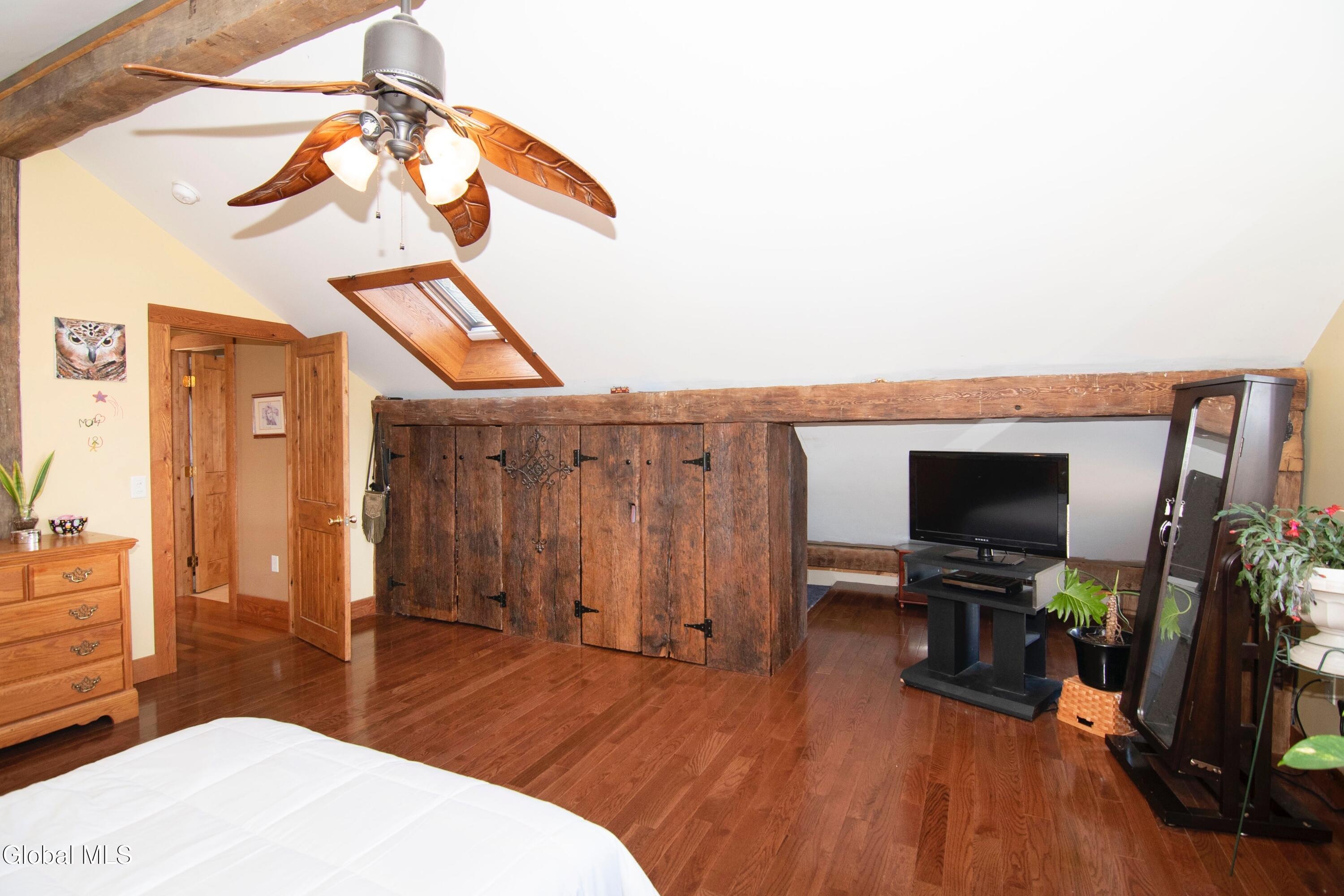 68 Red Gate Lane Shushan NY 12873