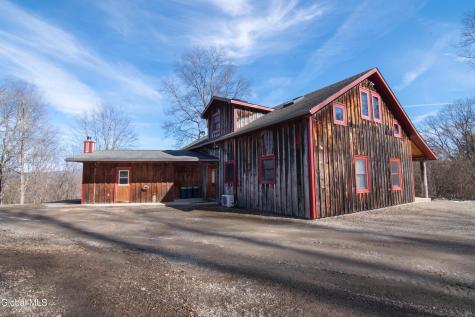 68 Red Gate Lane Shushan NY 12873