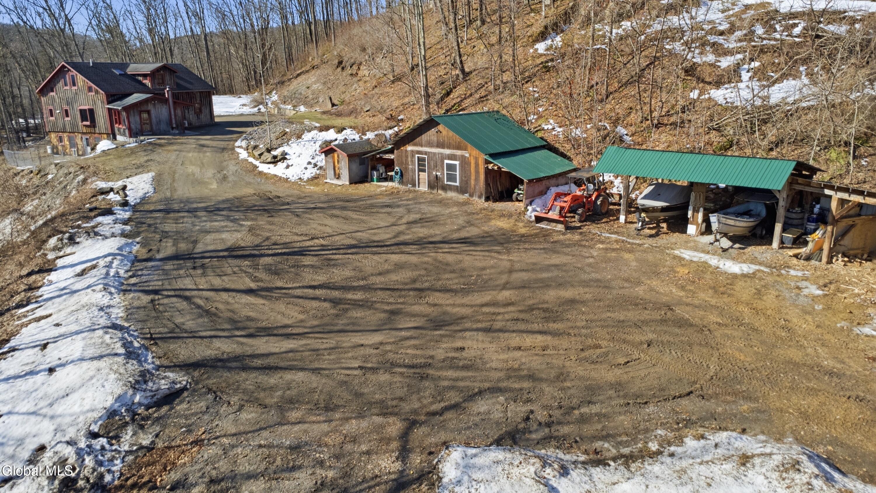 68 Red Gate Lane Shushan NY 12873
