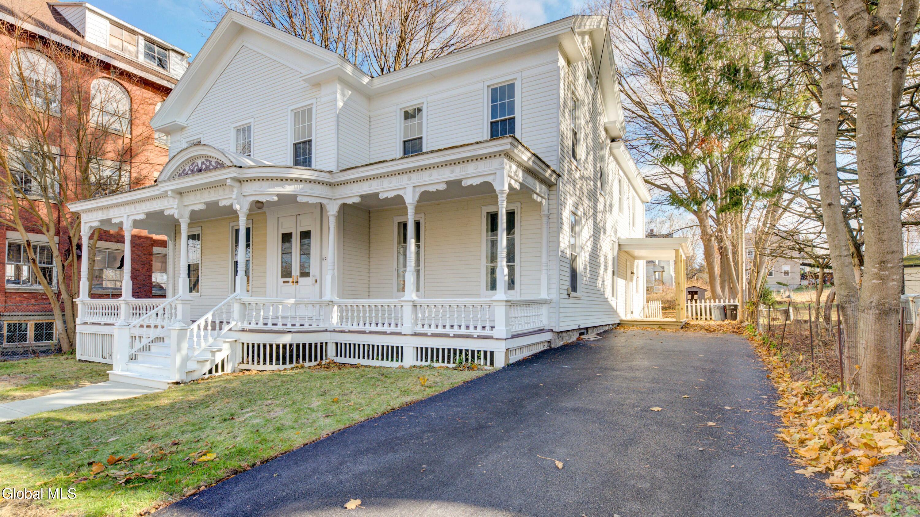 112 S Market Street Johnstown NY 12095