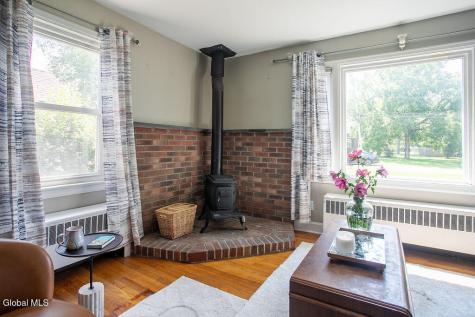 3013 Sunset Lane Schenectady NY 12303