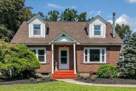3013 Sunset Lane Schenectady NY 12303