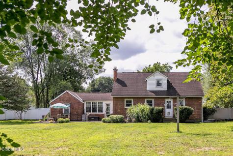 3013 Sunset Lane Schenectady NY 12303