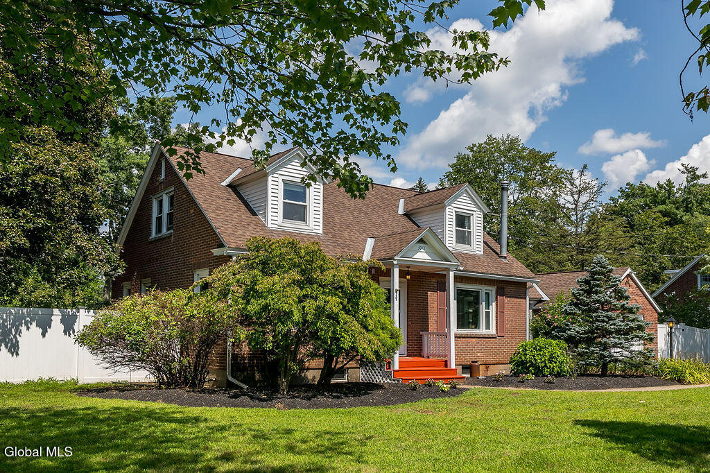 3013 Sunset Lane Schenectady NY 12303