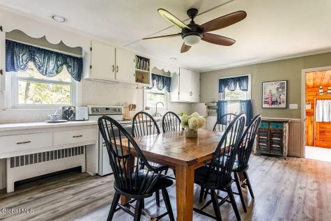 3013 Sunset Lane Schenectady NY 12303