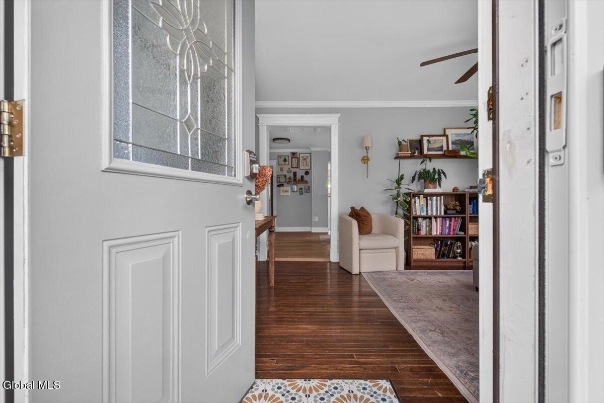 9 Cottonwood Place Albany NY 12205