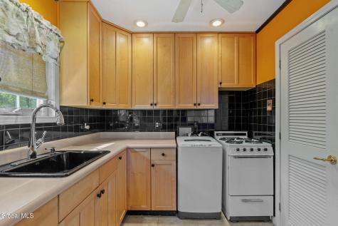 20 Arthur Drive Albany NY 12208