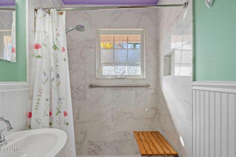 20 Arthur Drive Albany NY 12208