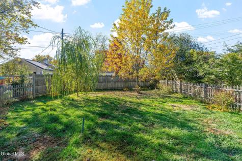 20 Arthur Drive Albany NY 12208