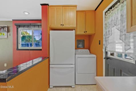 20 Arthur Drive Albany NY 12208