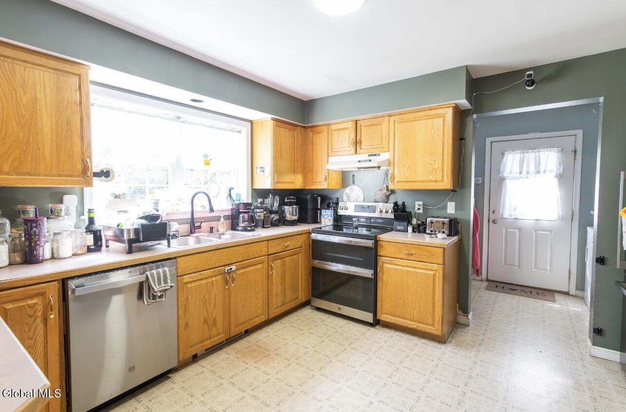 157 Hicks Road Granville NY 12832