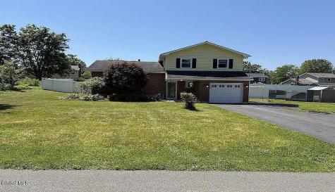 16 Sherbrook Drive Selkirk NY 12158