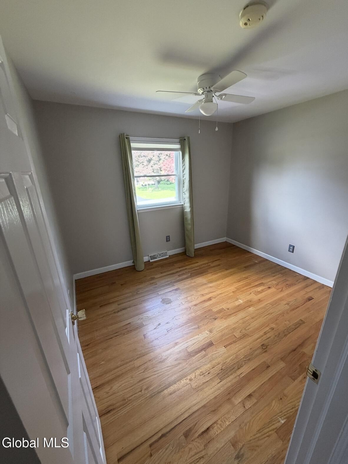 16 Sherbrook Drive Selkirk NY 12158