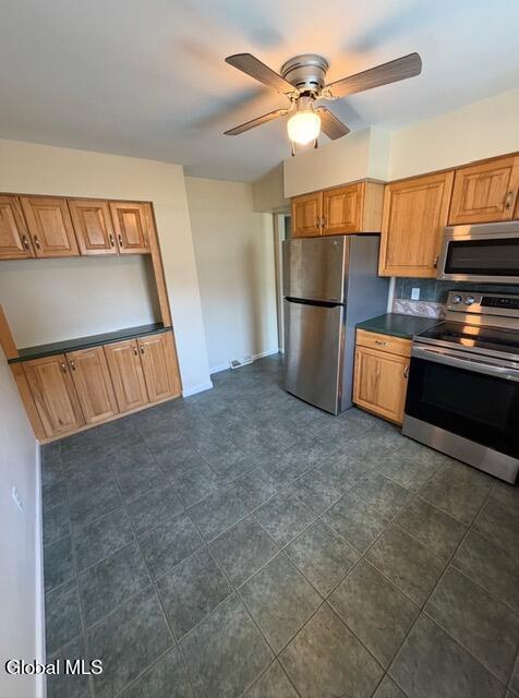 16 Sherbrook Drive Selkirk NY 12158