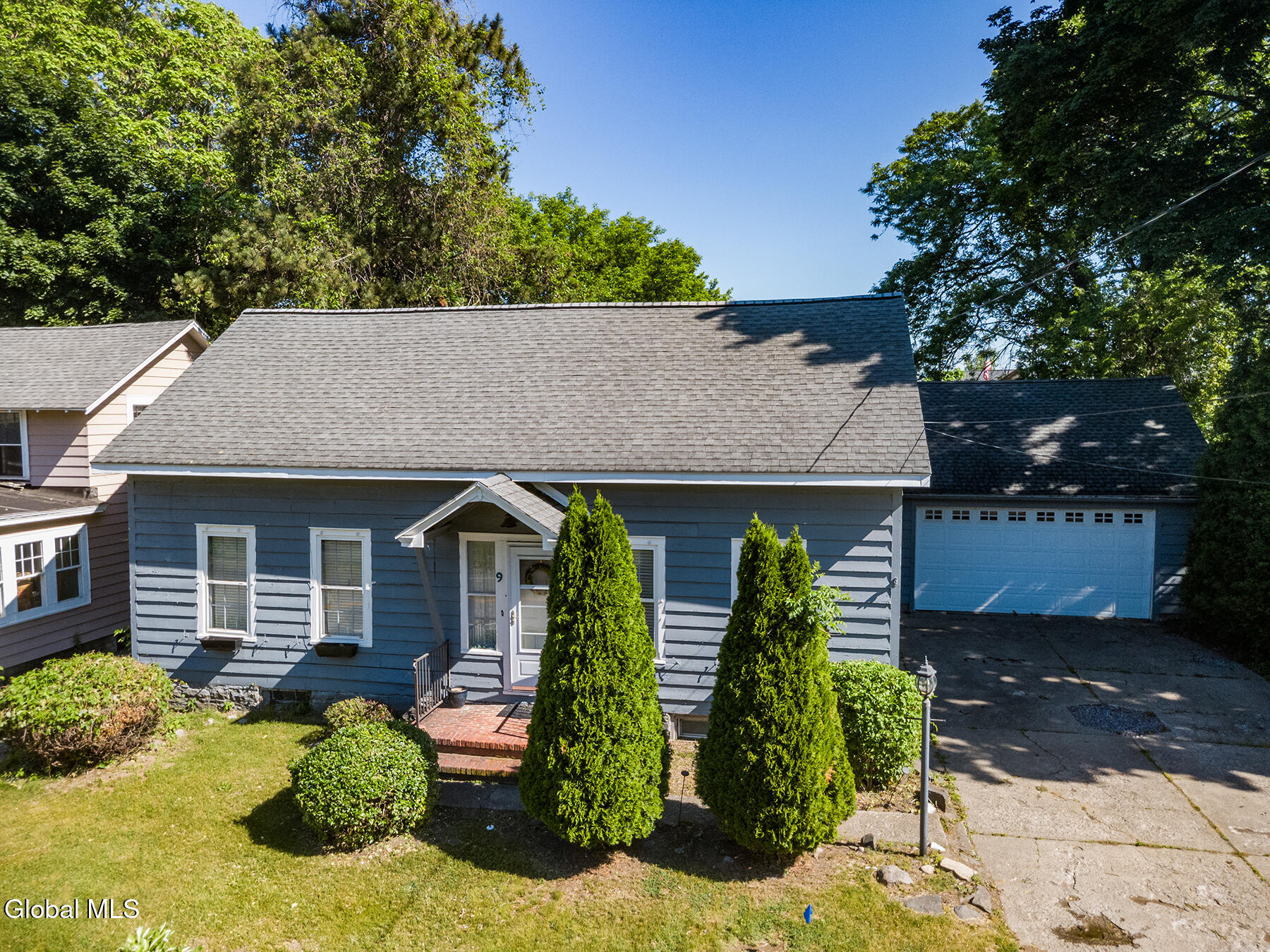 9 Halfmoon Drive Waterford NY 12188