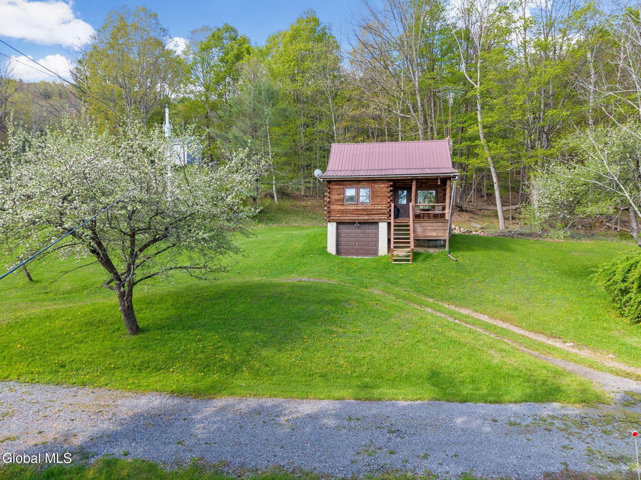 105 Patent Lane Schoharie NY 12157