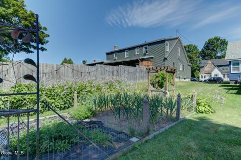 124 6th Avenue Gloversville NY 12078