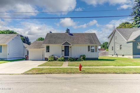 124 6th Avenue Gloversville NY 12078