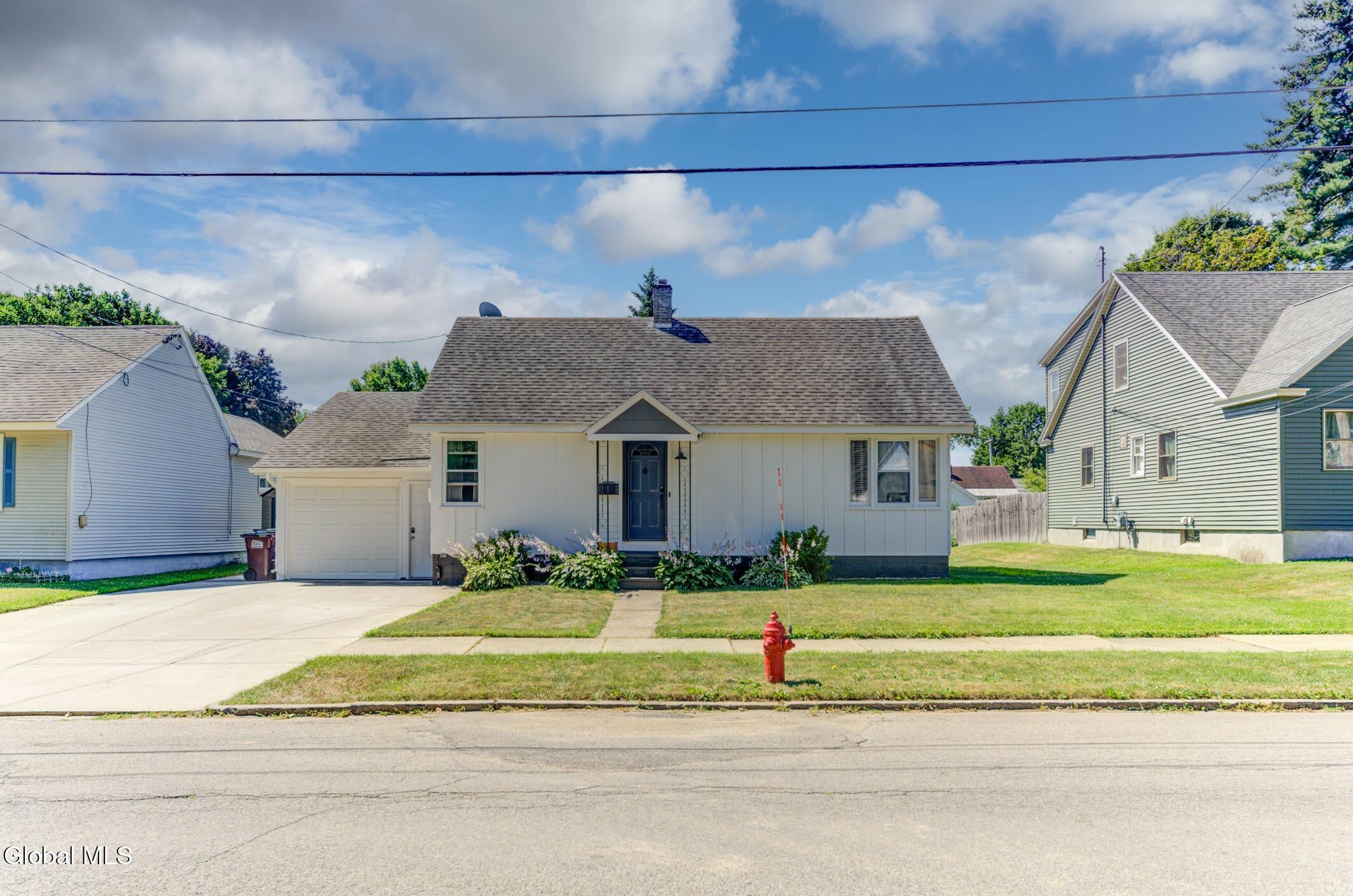 124 6th Avenue Gloversville NY 12078