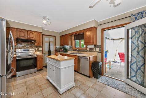 1467 Bame Road Castleton NY 12033
