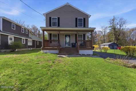 14 Stratton Place Delmar NY 12054