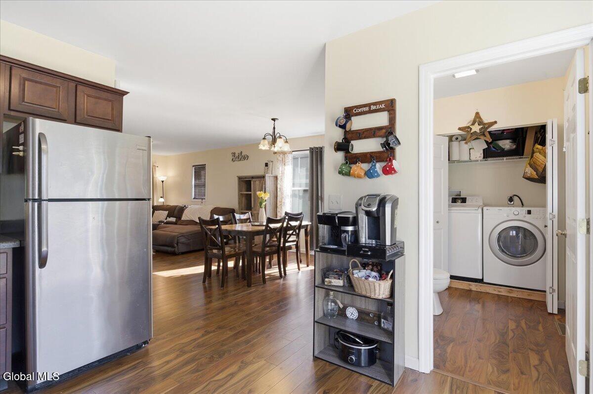 14 Stratton Place Delmar NY 12054