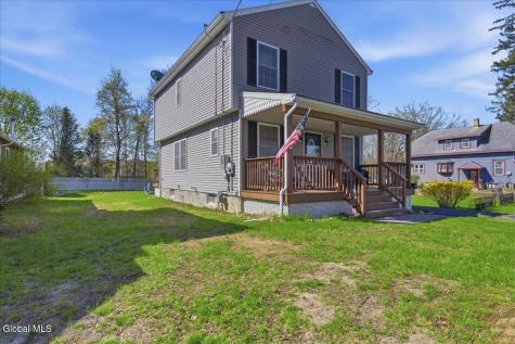 14 Stratton Place Delmar NY 12054