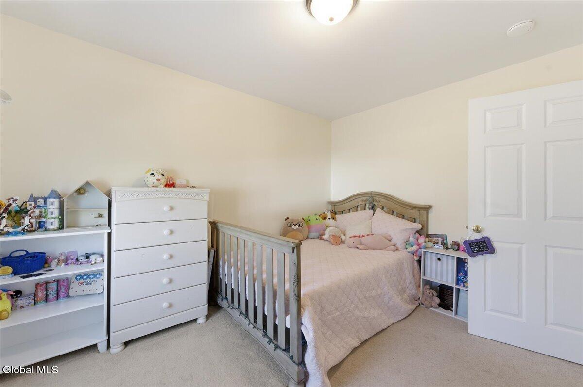14 Stratton Place Delmar NY 12054