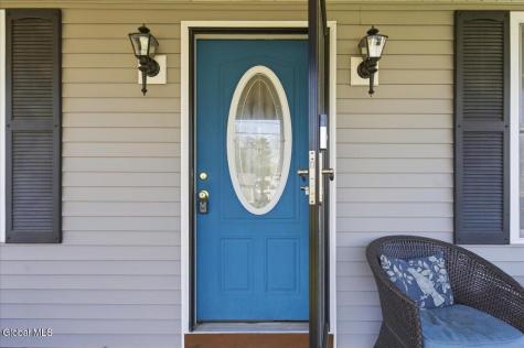 14 Stratton Place Delmar NY 12054