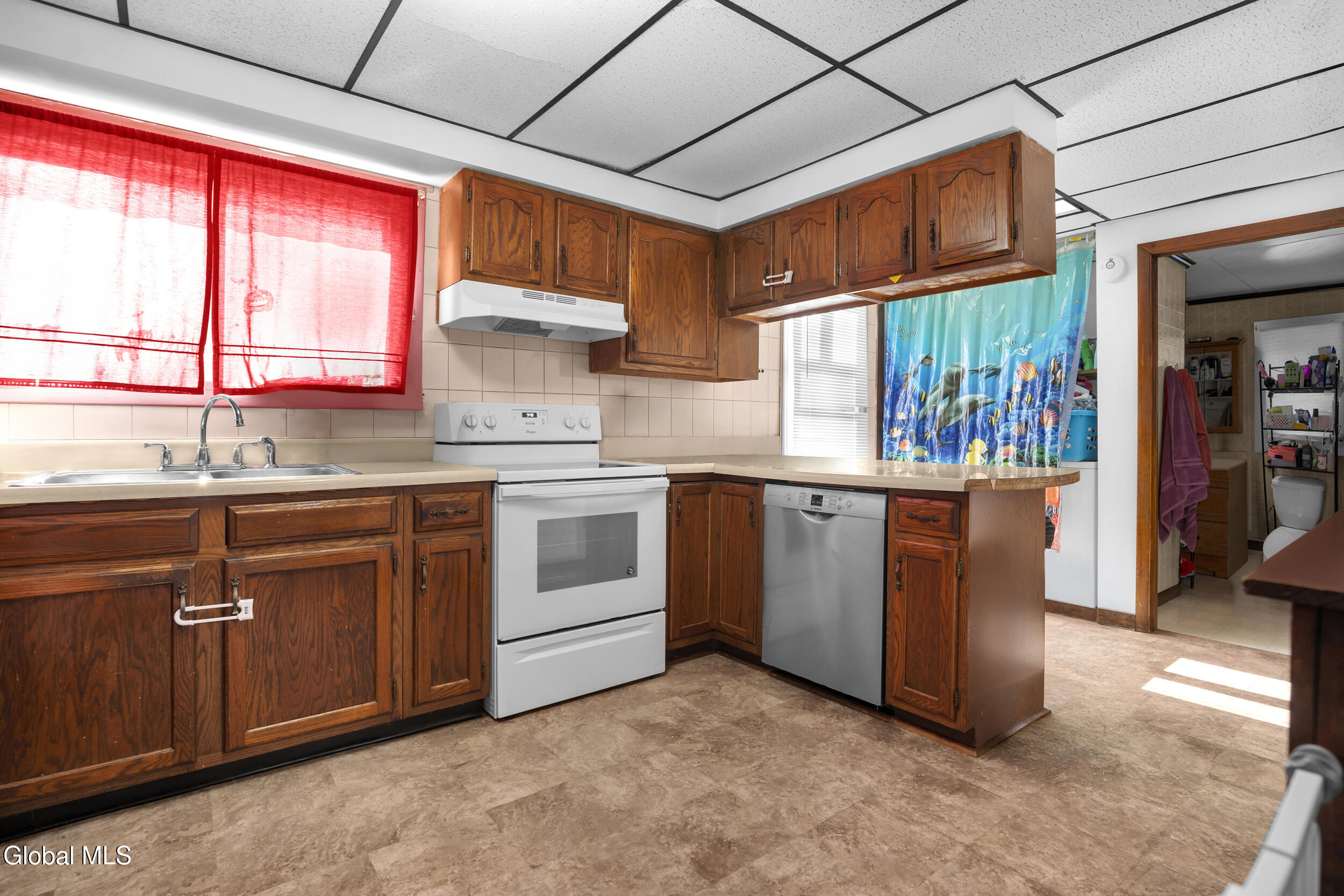 16 Billings Avenue Troy NY 12180