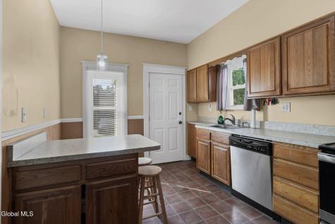 851 Central Parkway Schenectady NY 12309