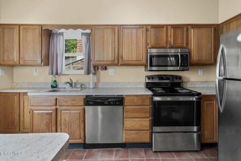 851 Central Parkway Schenectady NY 12309