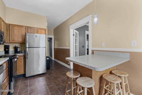 851 Central Parkway Schenectady NY 12309