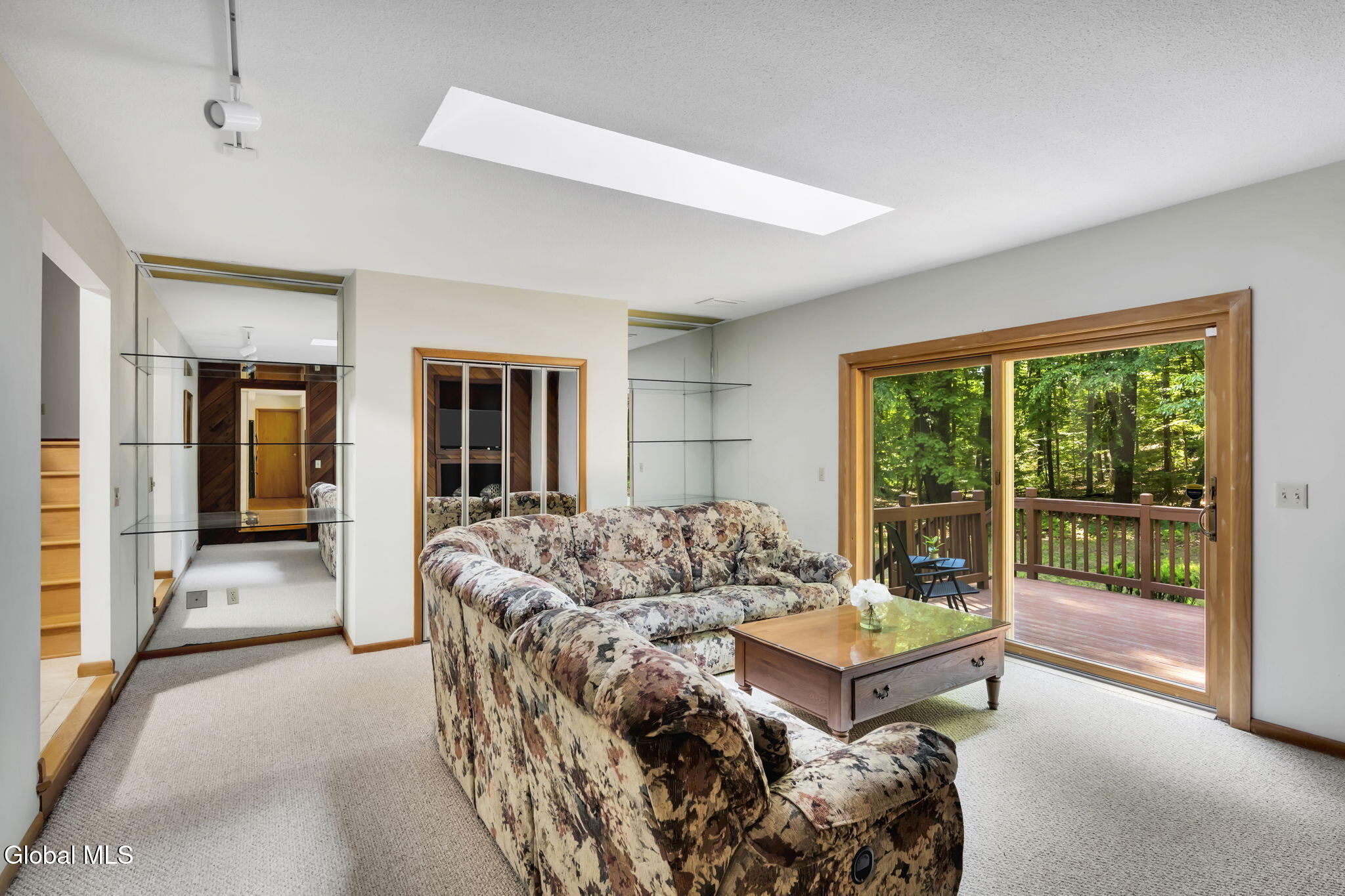 27 Robinwood Drive Clifton Park NY 12065