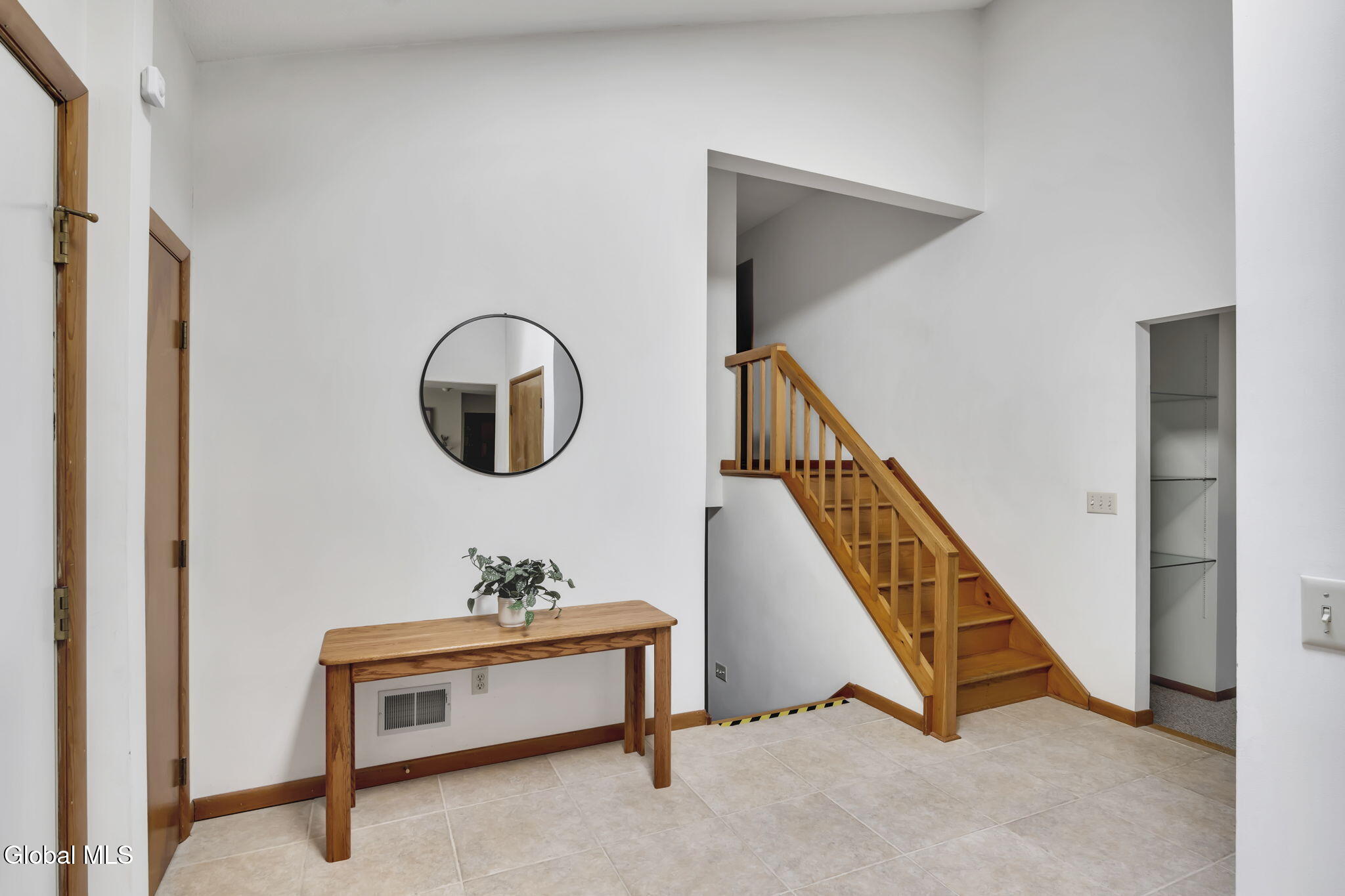 27 Robinwood Drive Clifton Park NY 12065