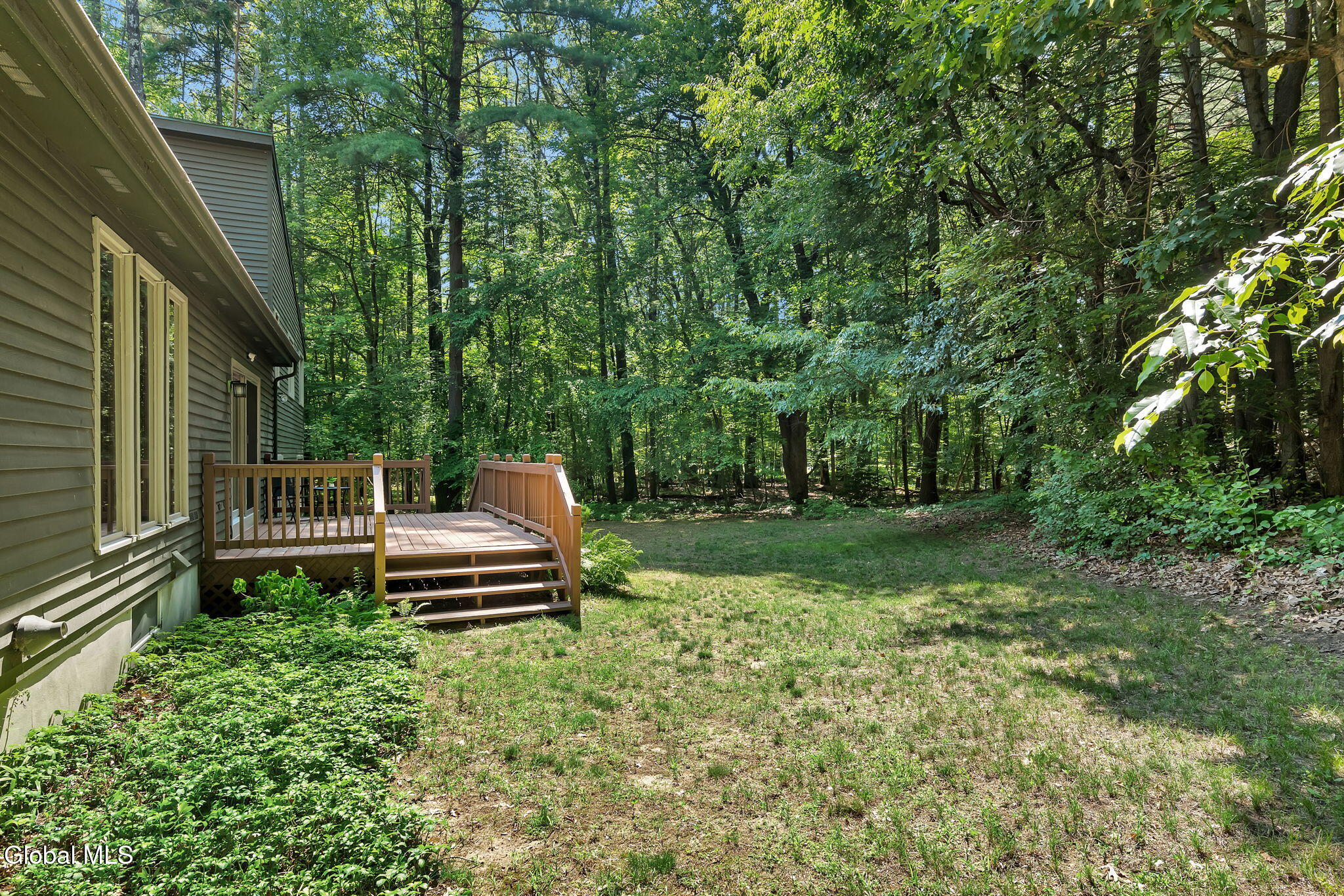 27 Robinwood Drive Clifton Park NY 12065