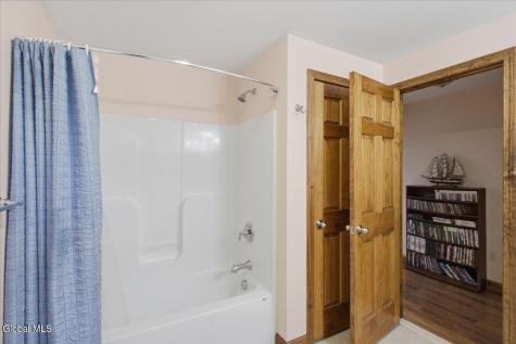 123 N Shore Road Petersburgh NY 12138