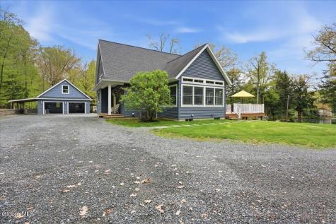 123 N Shore Road Petersburgh NY 12138