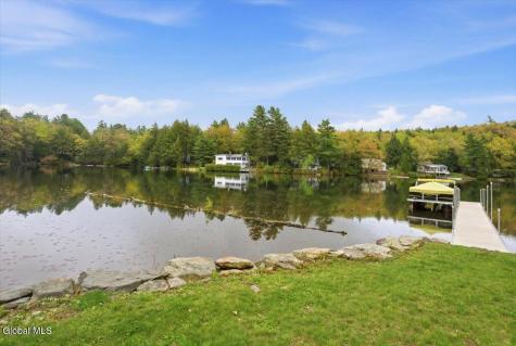 123 N Shore Road Petersburgh NY 12138
