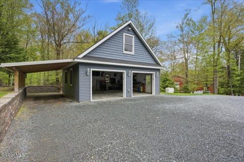 123 N Shore Road Petersburgh NY 12138