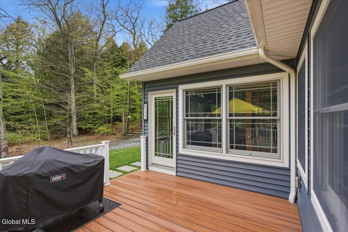 123 N Shore Road Petersburgh NY 12138