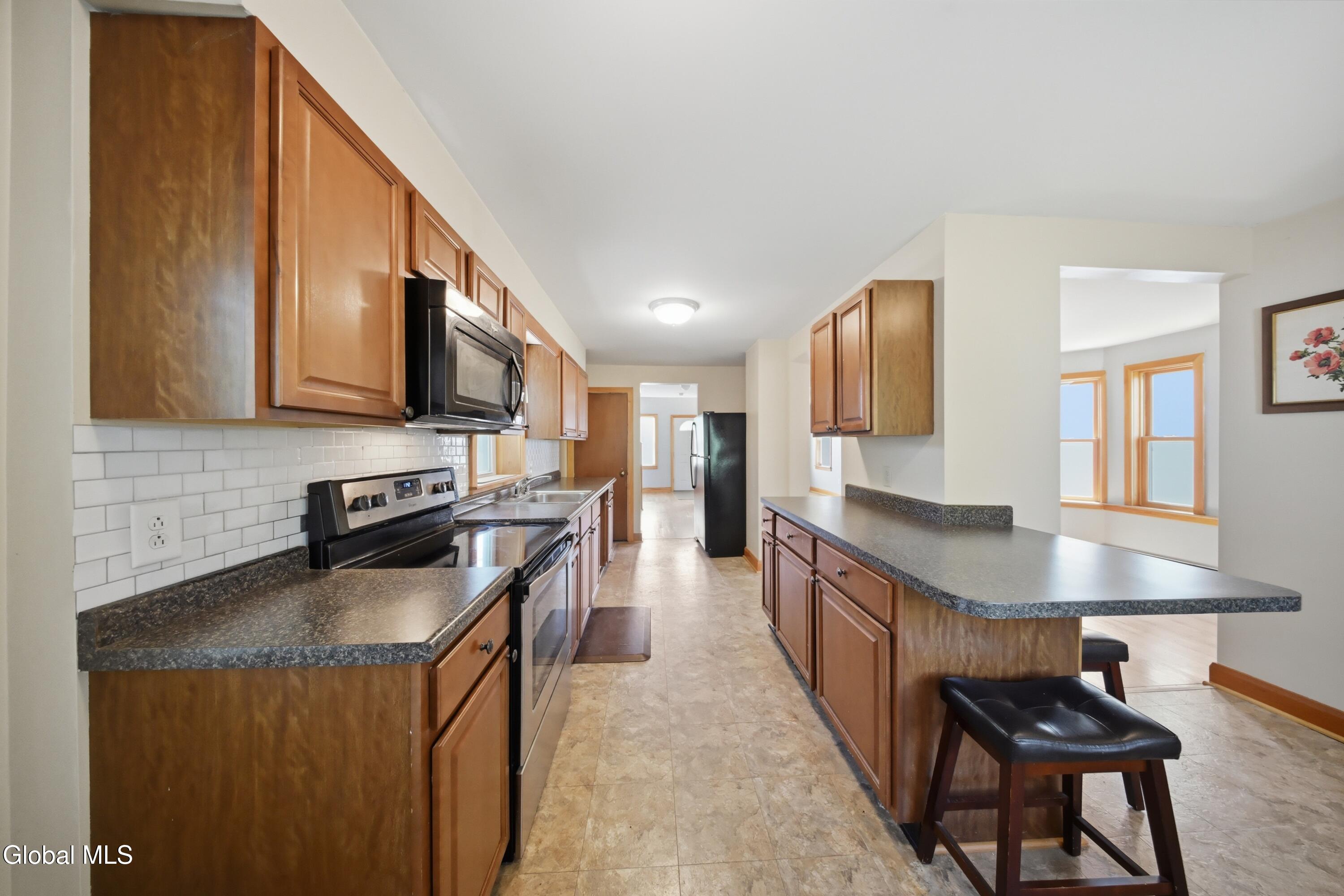 189 River Road Glenmont NY 12077