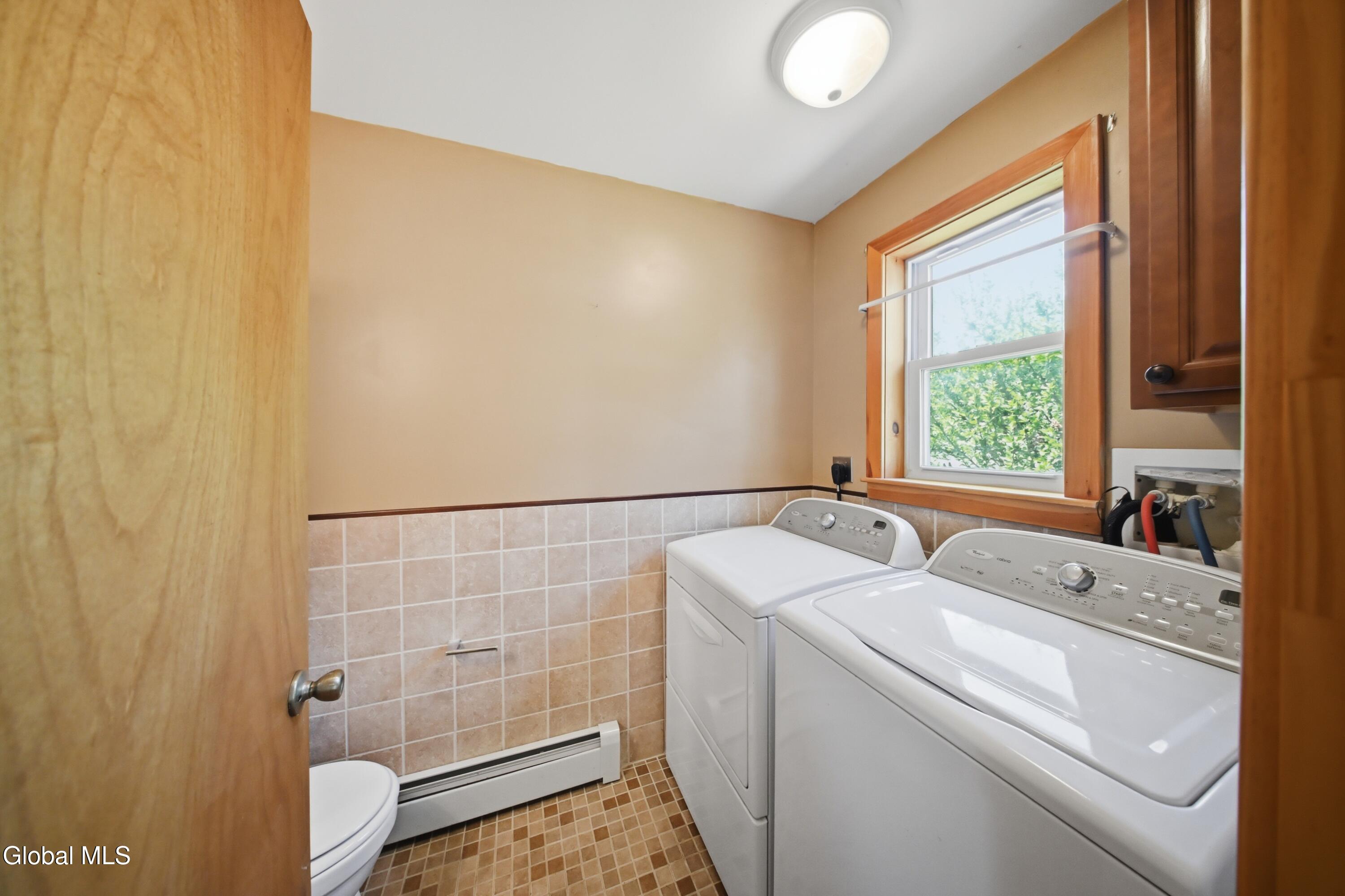 189 River Road Glenmont NY 12077