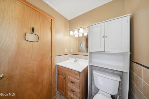 189 River Road Glenmont NY 12077